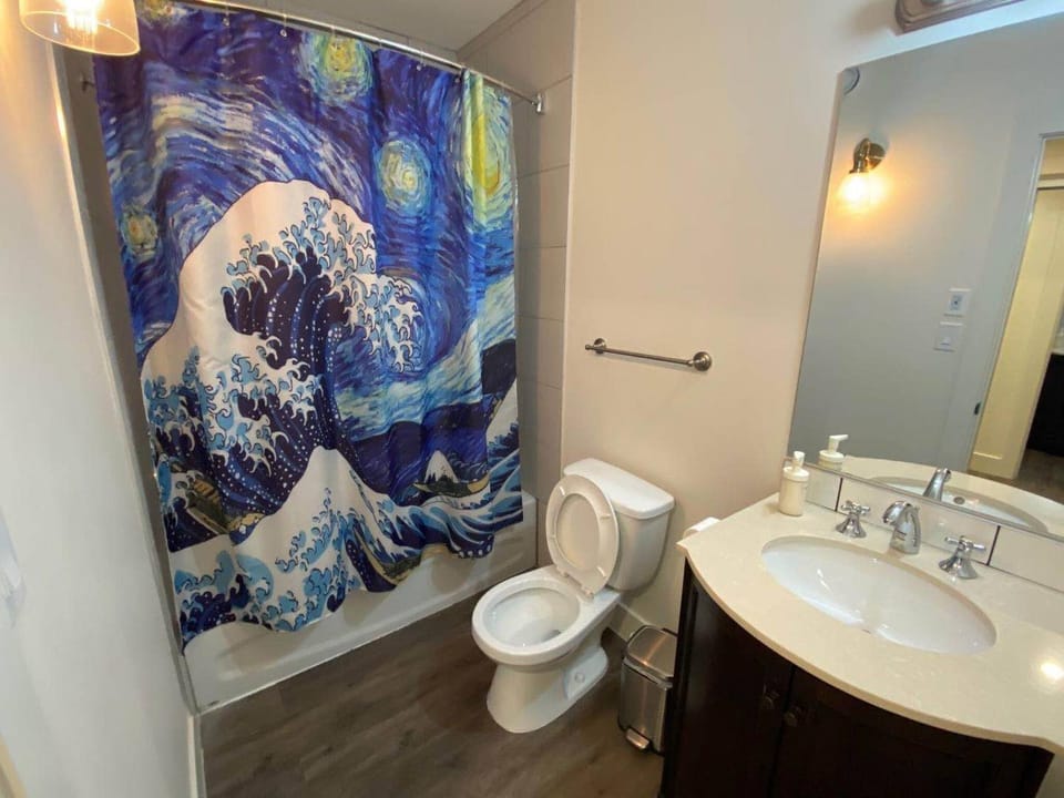 Calming 1bedroom Units With Balcony And City View Apartment in Edmonton