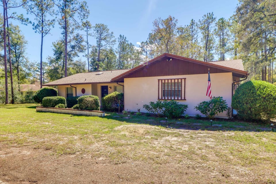 2 Mi to Rainbow River: Home in Dunnellon House in Florida