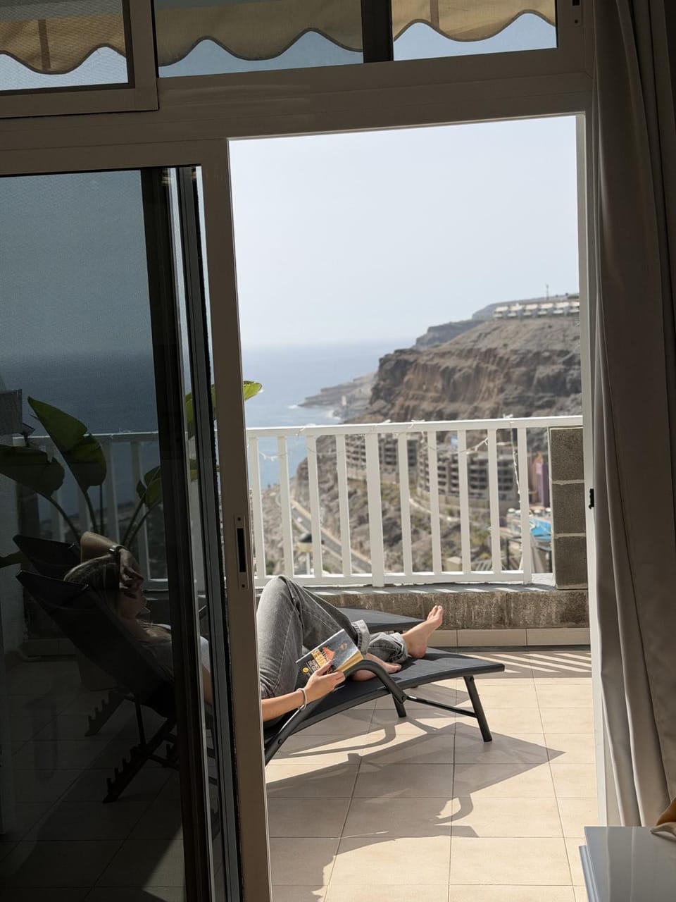 Off site, Balcony/Terrace