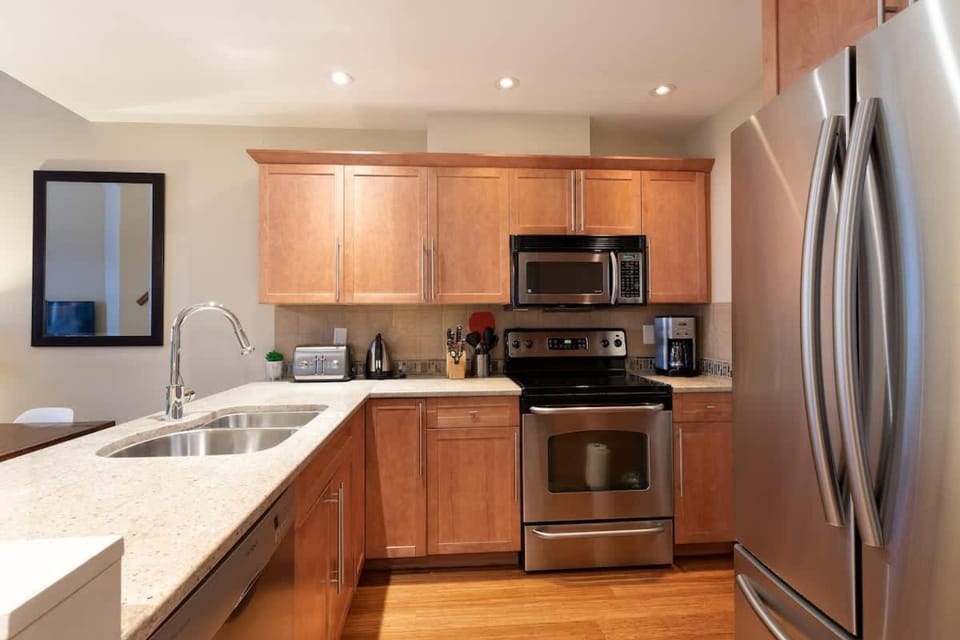 Glacier Lodge 318 | Base of Blackcomb Condo, Heated Pool + Two Hot Tubs! House in Whistler
