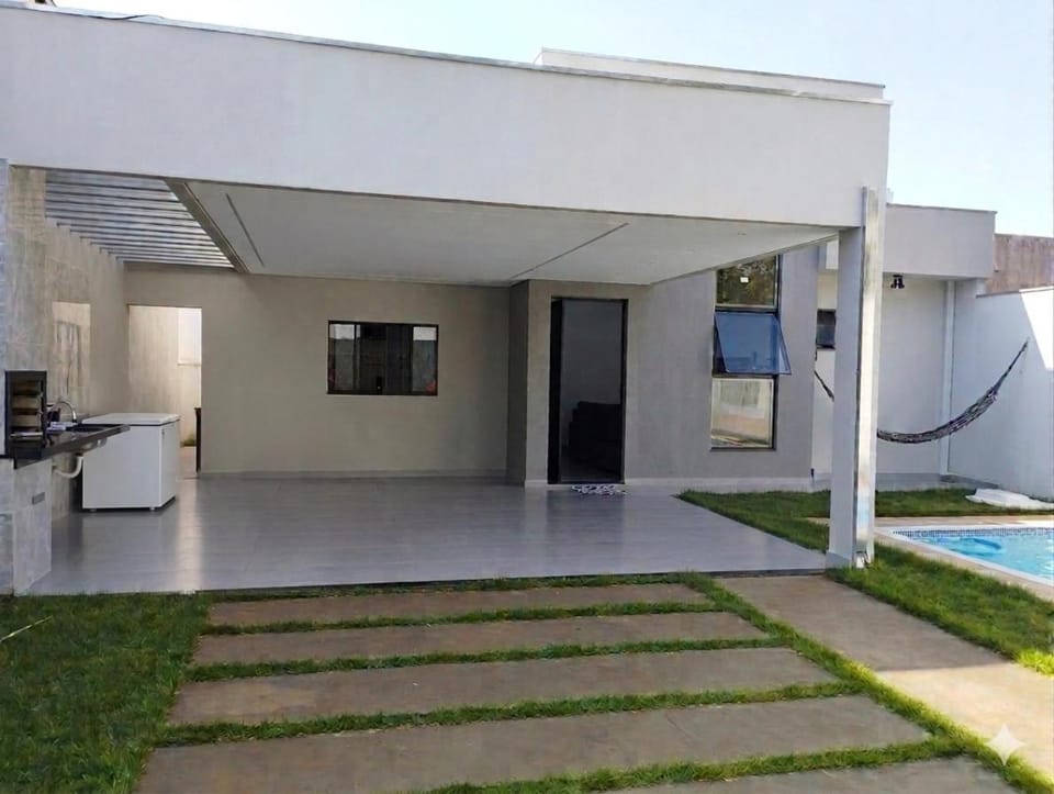 Linda casa com piscina House in Ribeirão Preto