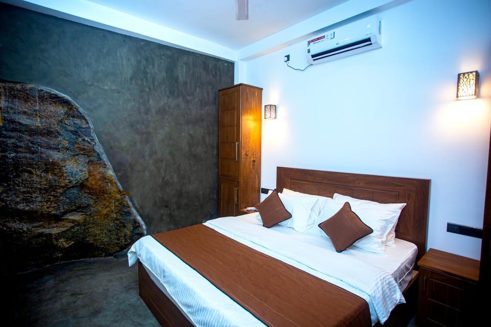 The Shades Galle Villa in Galle