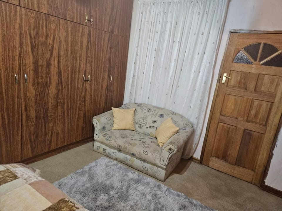Badi's B&B Guest house Bed and Breakfast in Eastern Cape