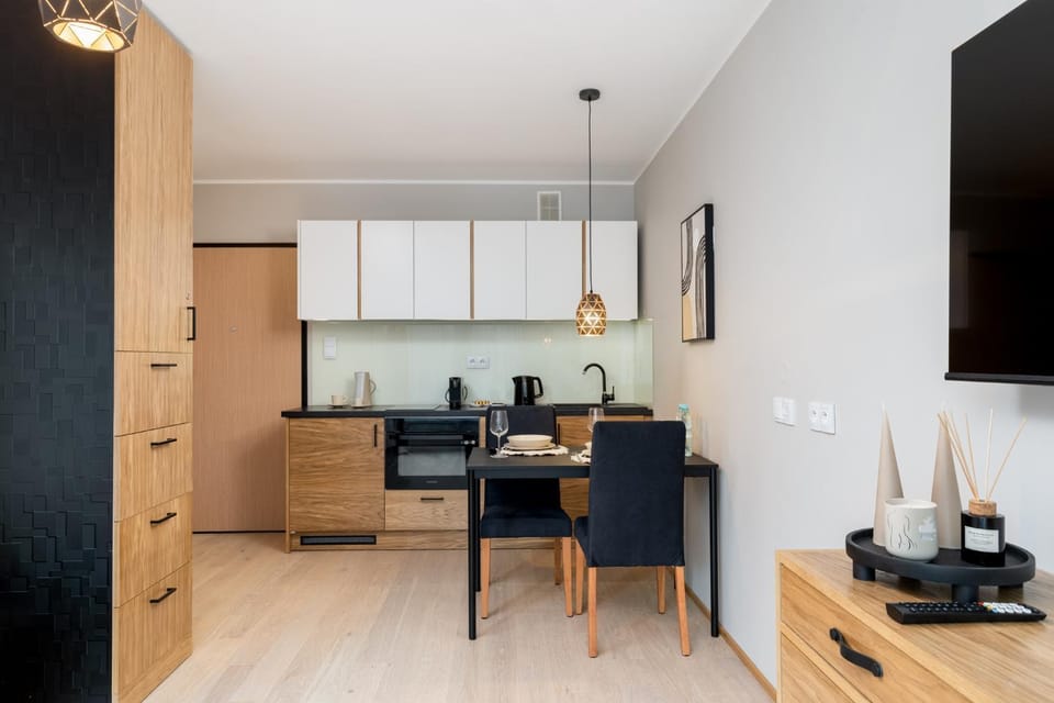 TV and multimedia, Dining area