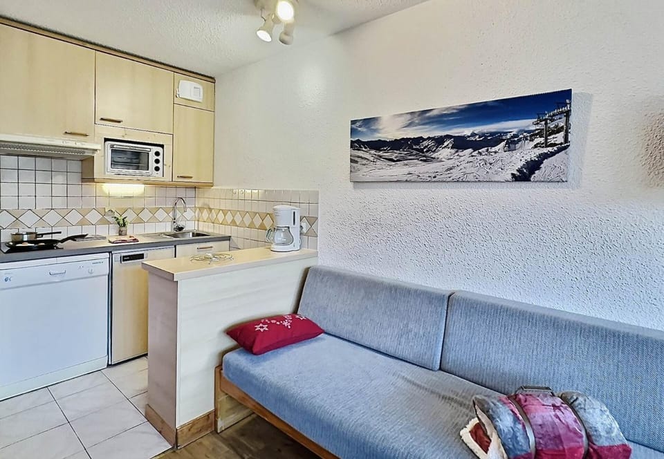 Résidence Home Club - Studio 4 personnes + parking au coeur du Lavachet MAE-2954 Apartment in Tignes