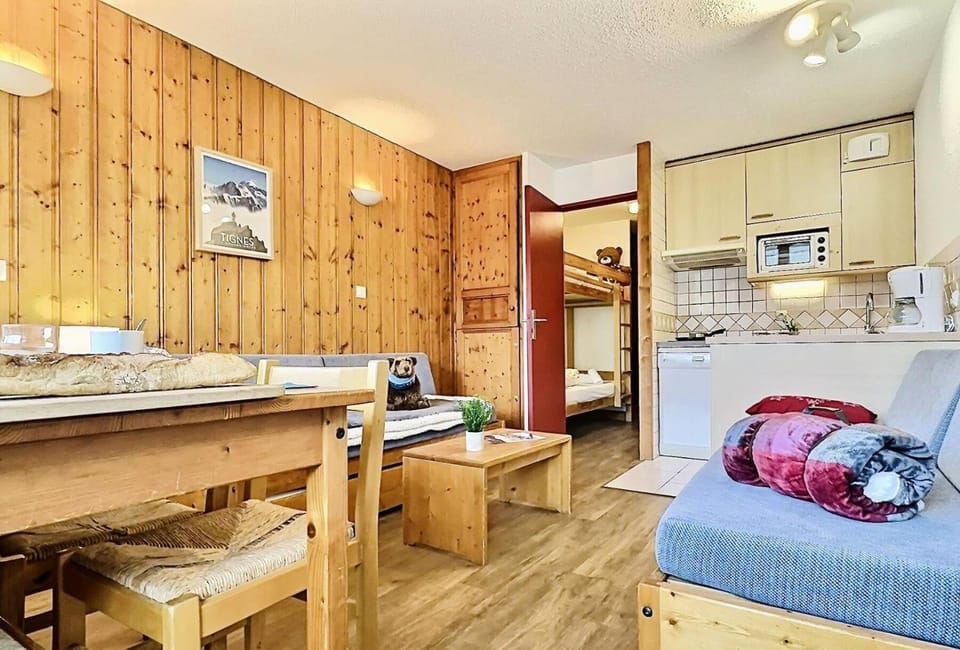 Résidence Home Club - Studio 4 personnes + parking au coeur du Lavachet MAE-2954 Apartment in Tignes