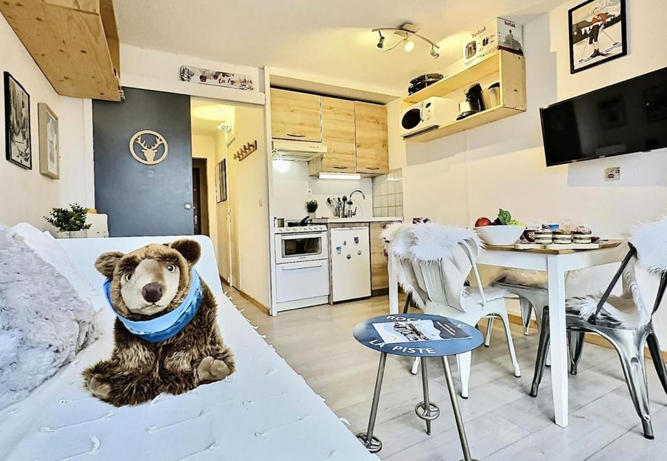 Résidence Home Club - Studio cabine très agréable, exposé plein Sud avec vue sur la Grande Motte MAE-2964 Cabin in Tignes