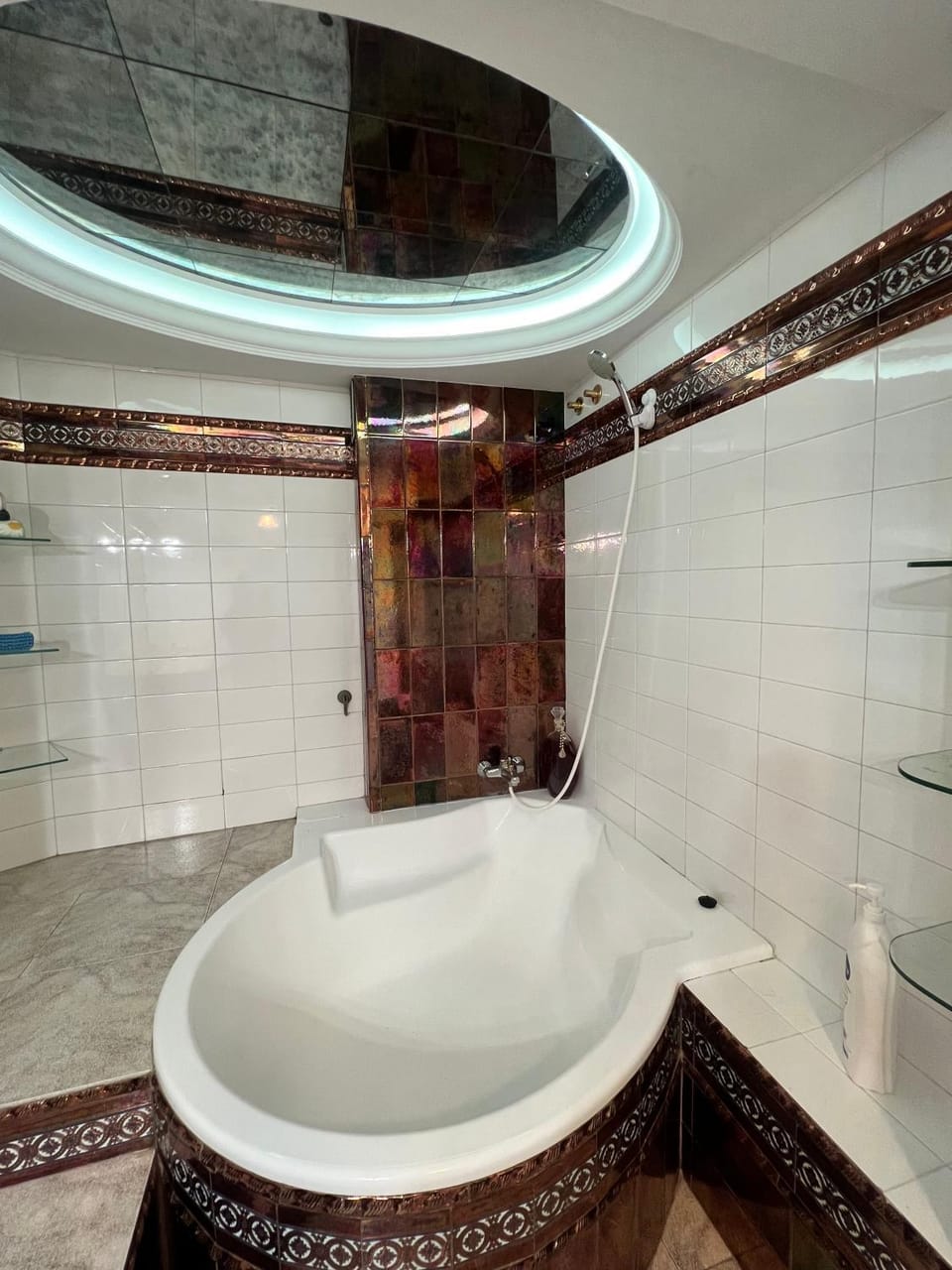 Bathroom, Bath