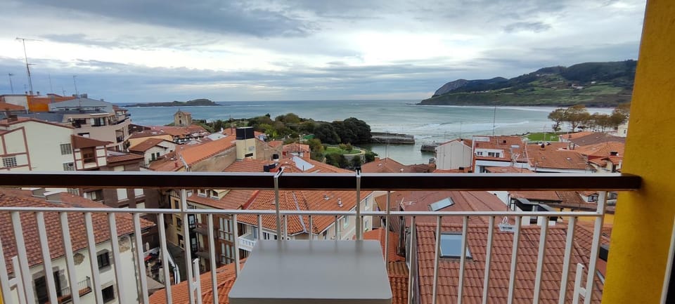 Nearby landmark, View (from property/room), City view, Sea view