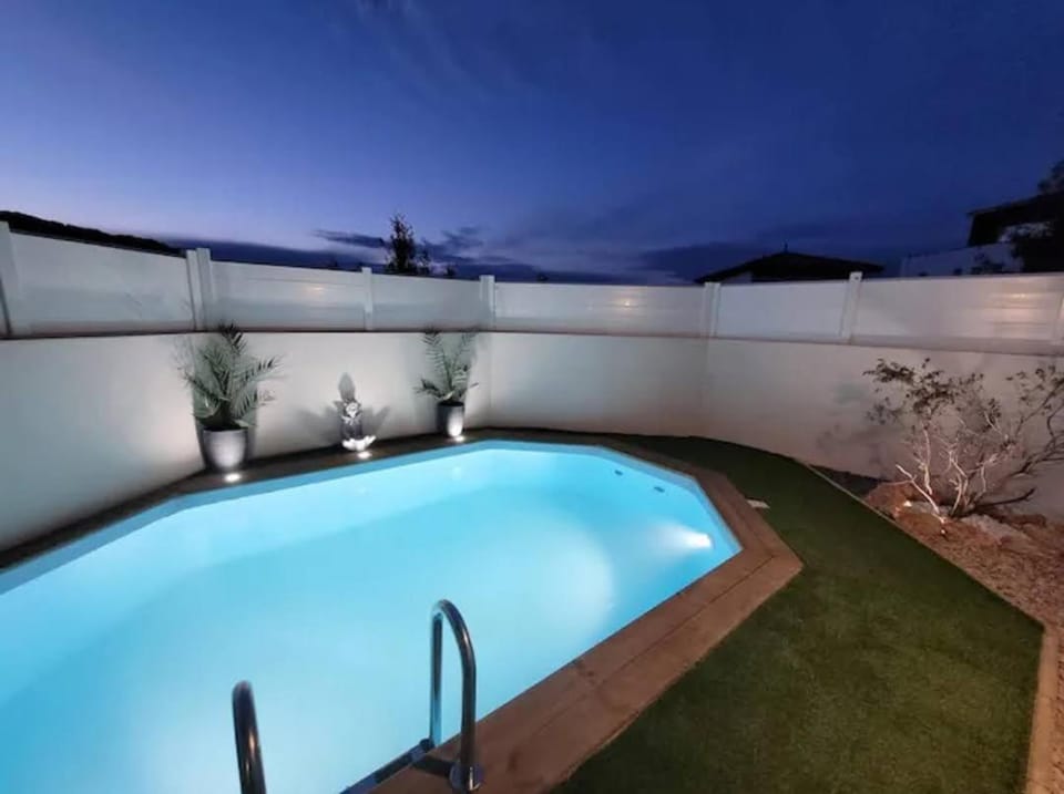 Magnifique logement indépendant "Les Coquelicots", terrasse proche des plages et Montpellier Apartment in Montpellier