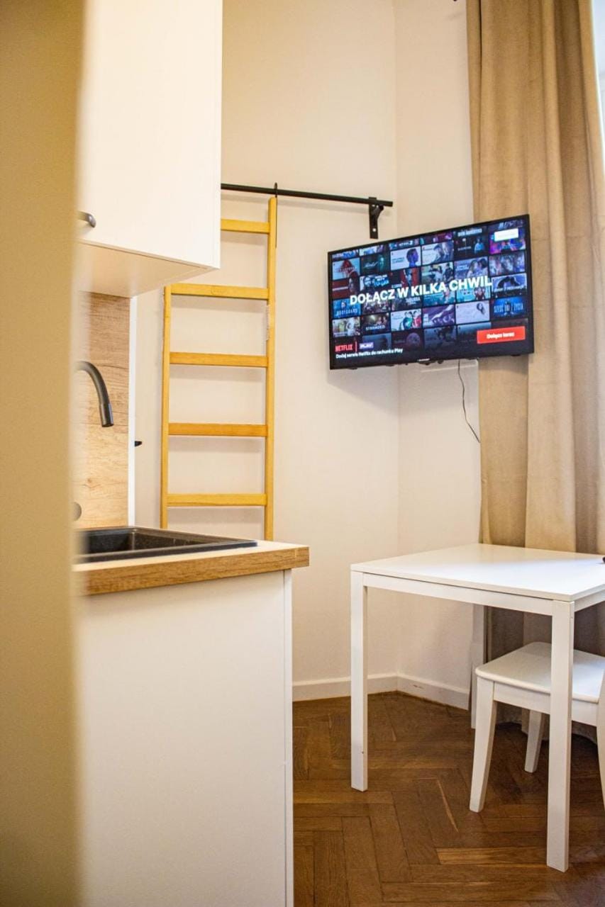 Kawalerka w Centrum Warszawy Apartment in Warsaw