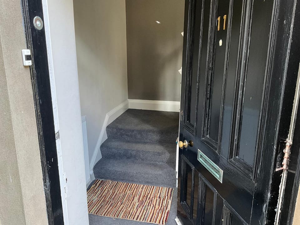 The Old Post Office Double Room (town centre) Vacation rental in Carnoustie