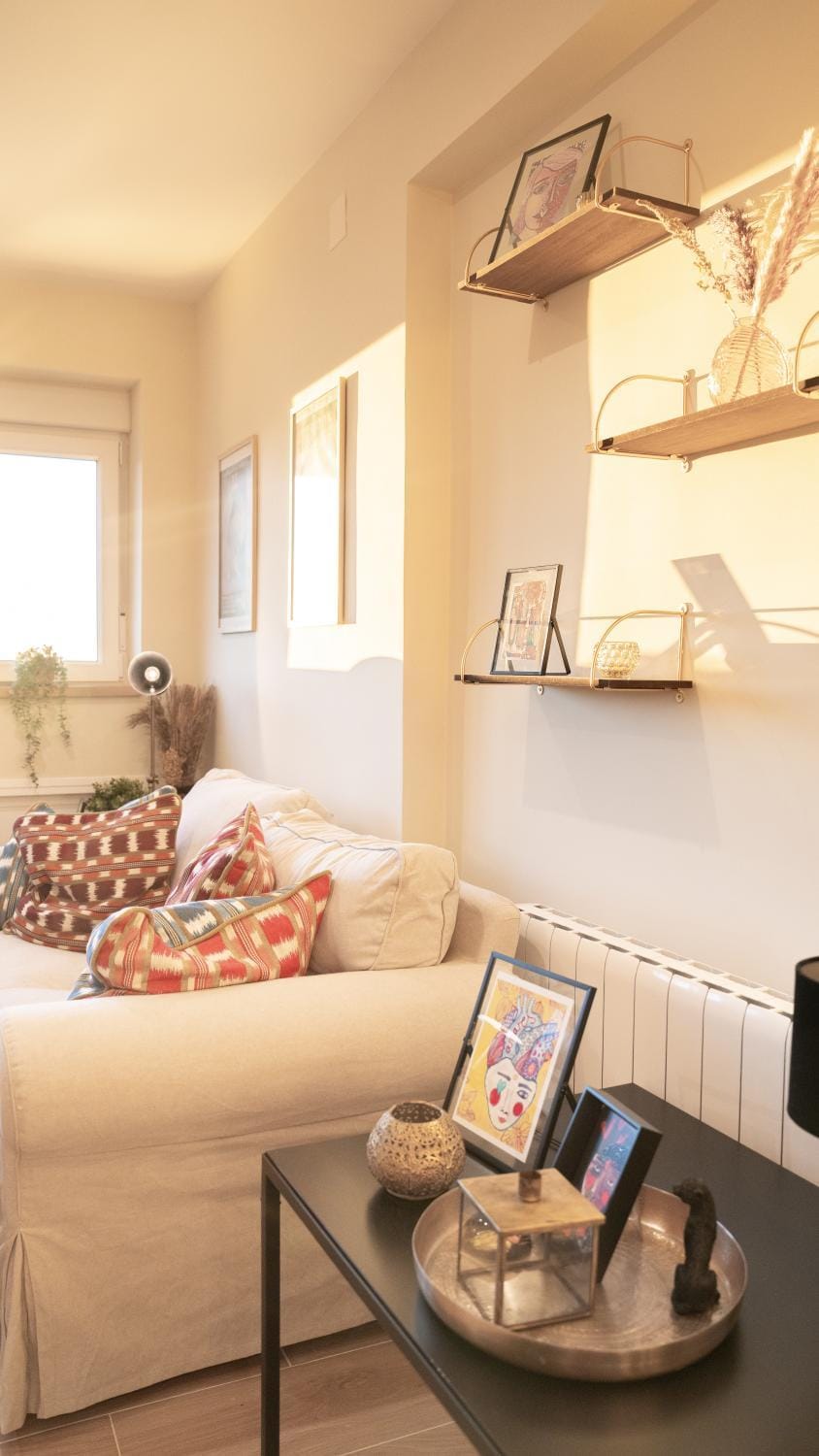 Luxury and newly refurbished 3 bedroom apartment next to the slopes including indoor parking Apartment in Sierra Nevada