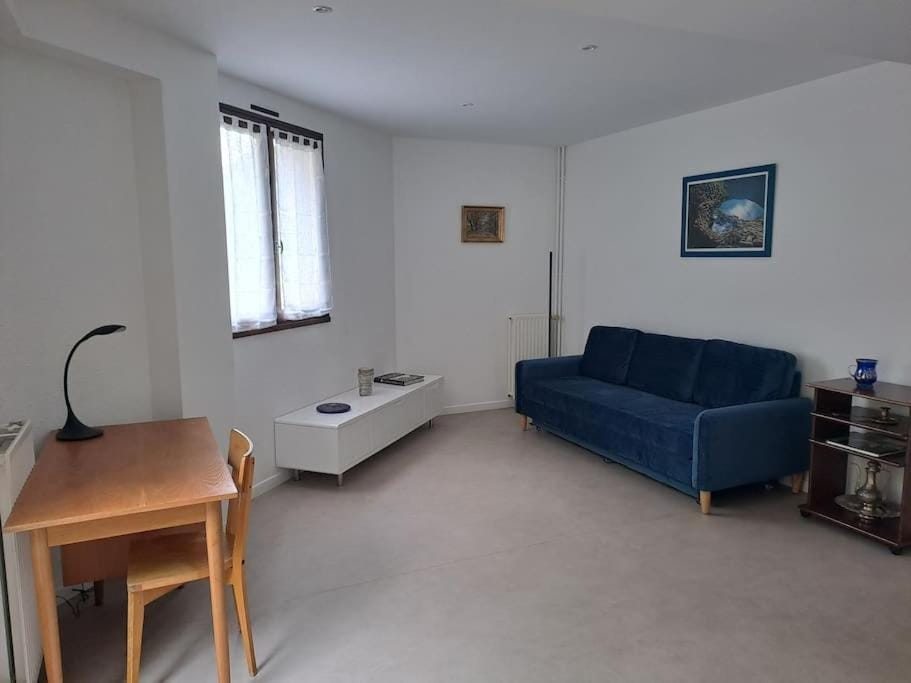 Bel appartement indépendant et lumineux Apartment in Lourdes