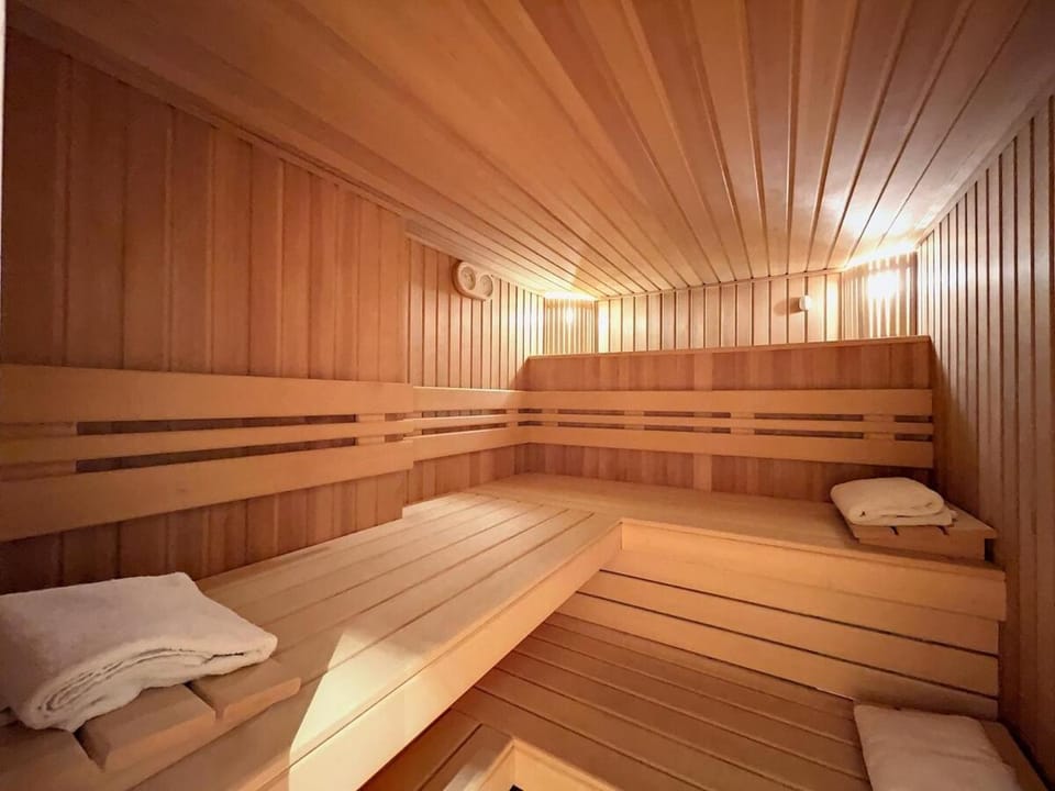 Apartment Long Beach with sauna and garage Apartment in Middelkerke