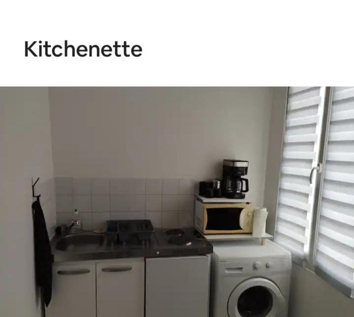 charmant studio canapé lit ligue1 Netflix wifi Apartment in Le Havre