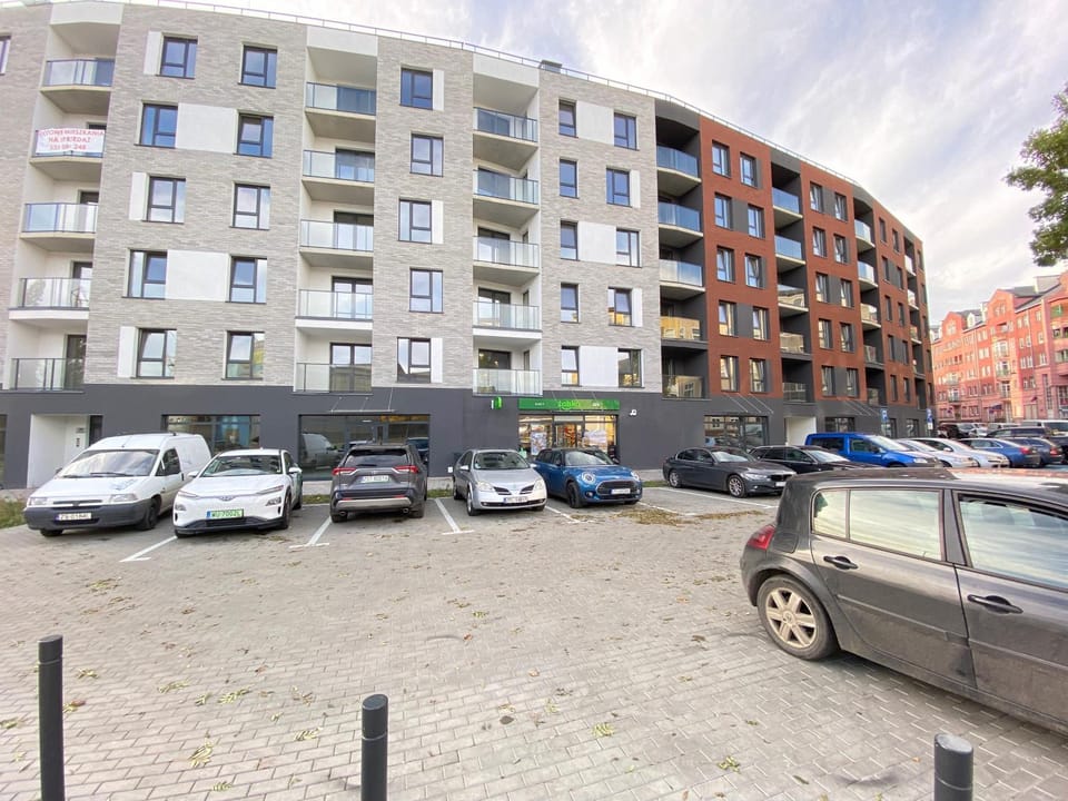 Property building, Location, Parking