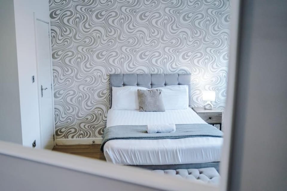 Stylish Apartment located in the City Centre of Liverpool - Web-exclusive offers at a-kapartments Apartment in Liverpool