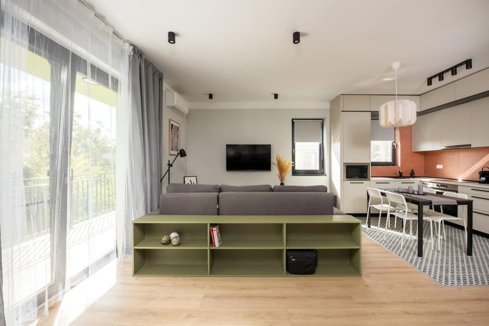 Communal lounge/ TV room, TV and multimedia, Kitchen or kitchenette, Living room, Seating area, Dining area