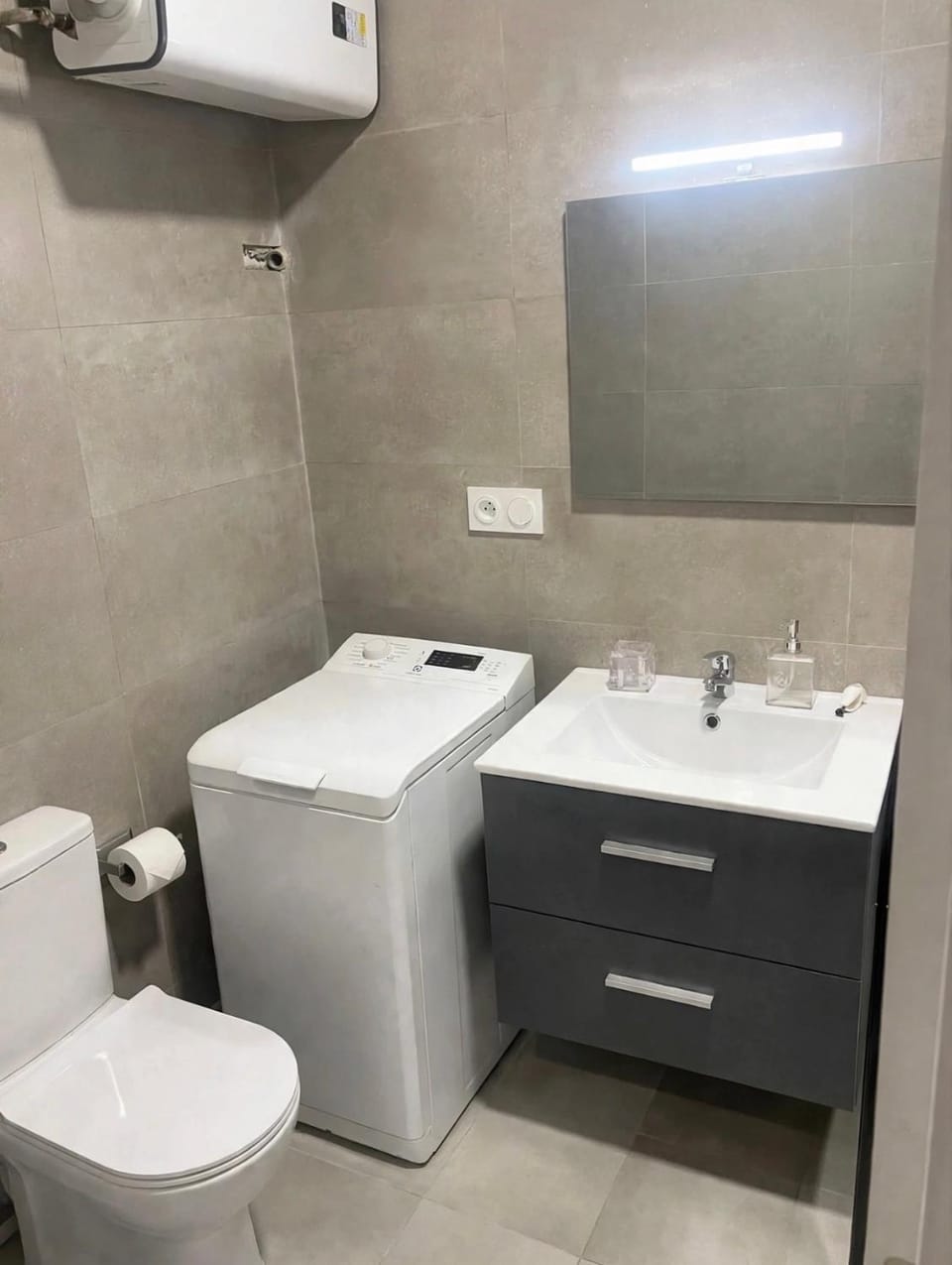 Appartement entier en cœur de ville Vacation rental in Occitanie