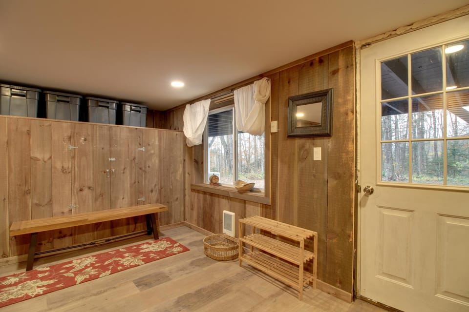 Weston Vacation Rental - Close to Ski Resorts! House in Weston