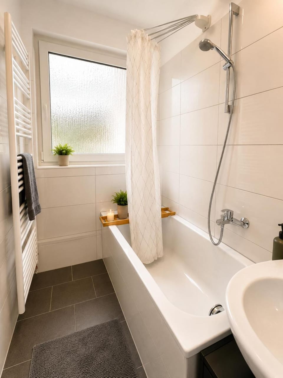 Bathroom, Bath