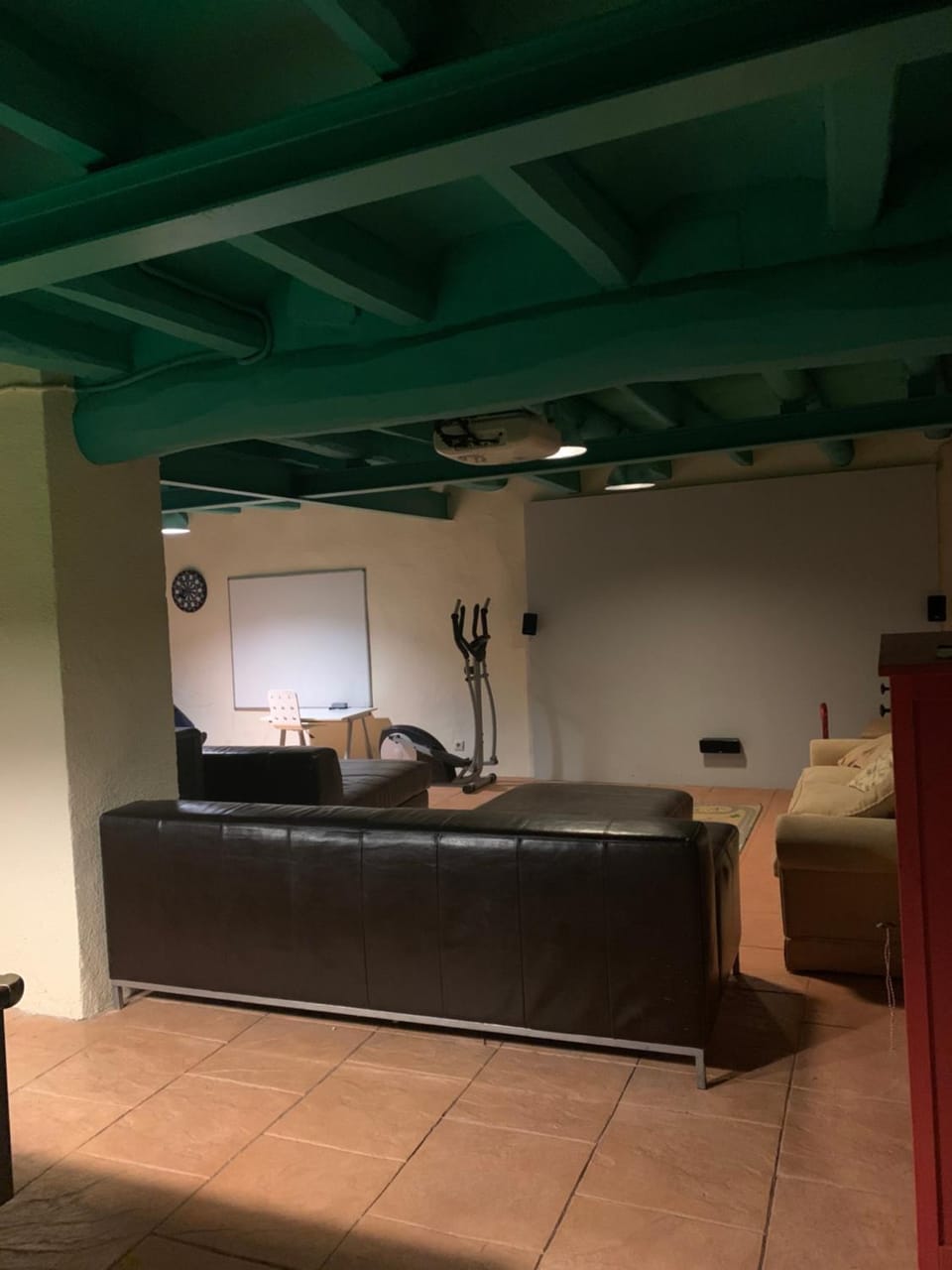 Game Room, Living room