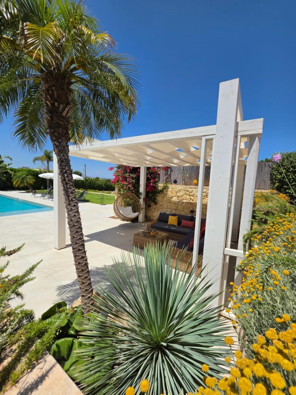 Villa Merilusi Apartments House in Fontane Bianche