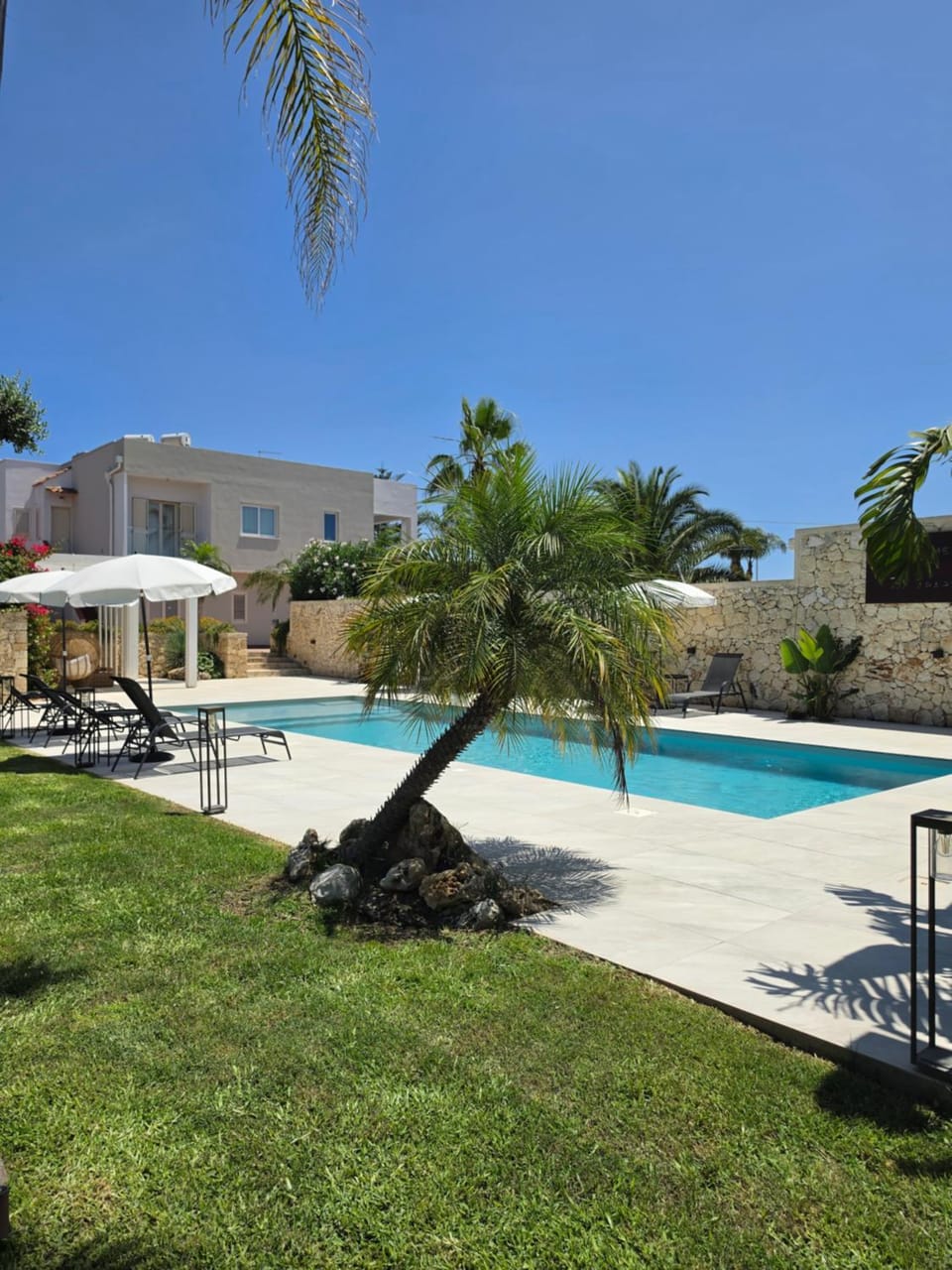 Villa Merilusi-Luxury & Private Pool House in Fontane Bianche