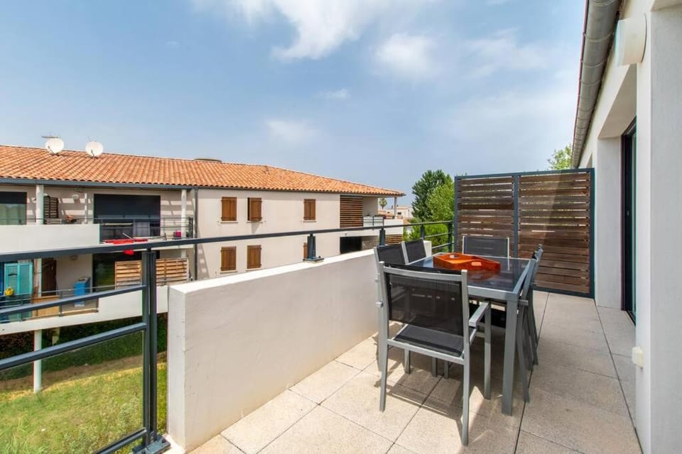 Fleur de sel * Terrasse* chambre * parking Apartment in Le Grau-du-Roi