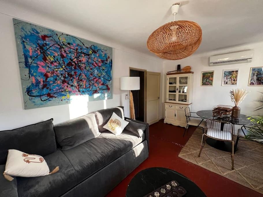 Fenêtre sur Grasse Apartment in Grasse