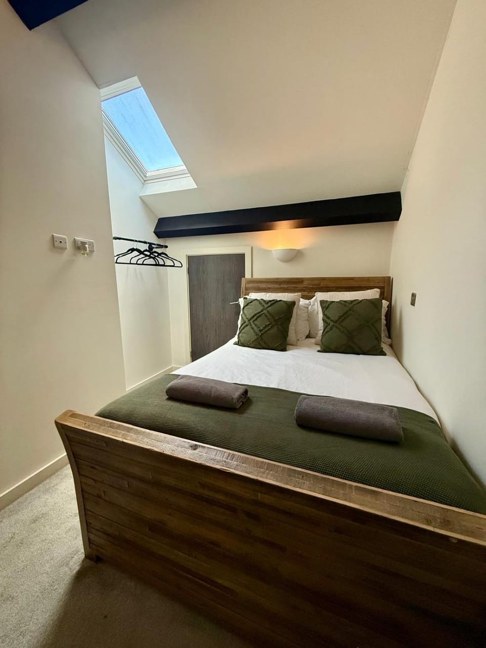 REFURBISHED MAY 2026 - Exclusive Penthouse 85 Inch Huge TV Apartment in Bradford