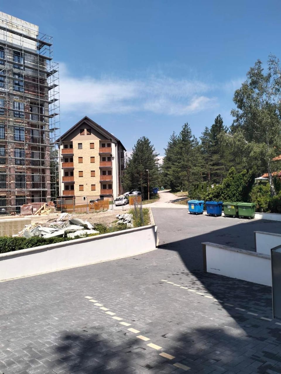Property building, Parking