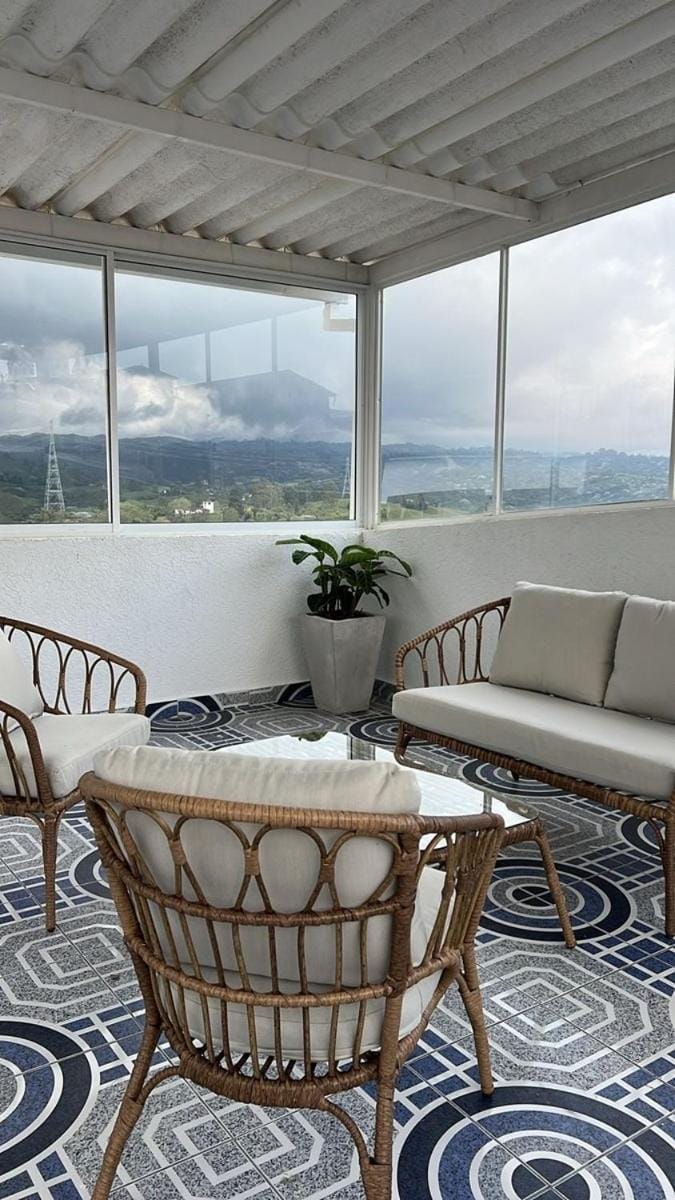 View (from property/room), Balcony/Terrace
