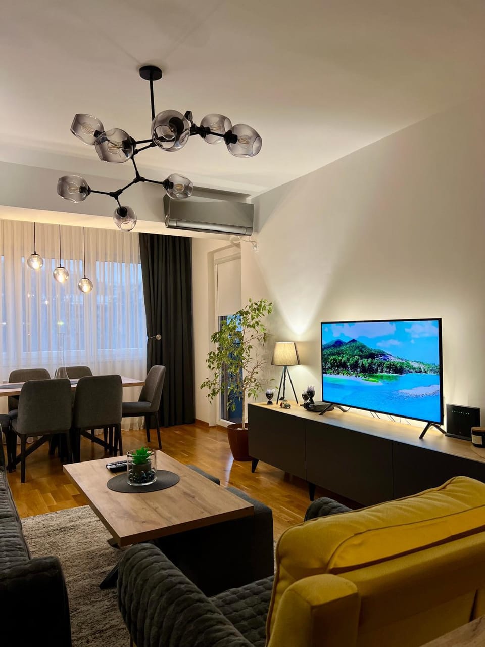 AJ Luxe Residence Apartment in Skopje