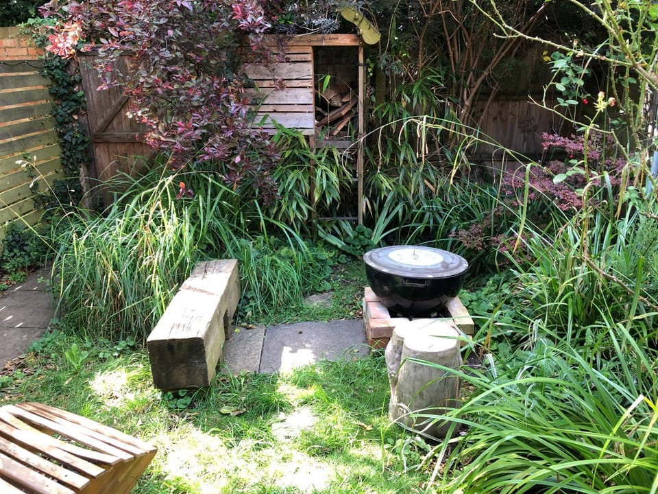 BBQ facilities, Garden