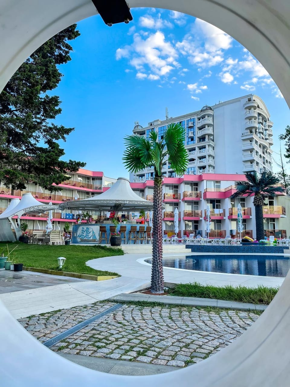 Property building, Swimming pool