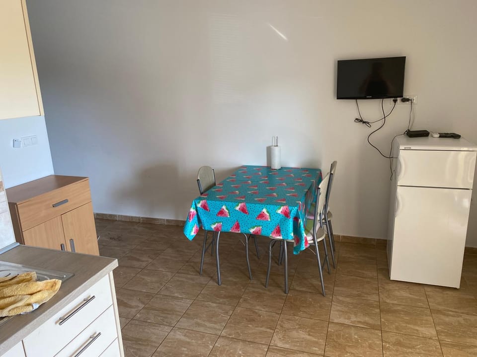 Apartments Mladenka 20m from marina! Apartment in Šibenik-Knin County, Croatia