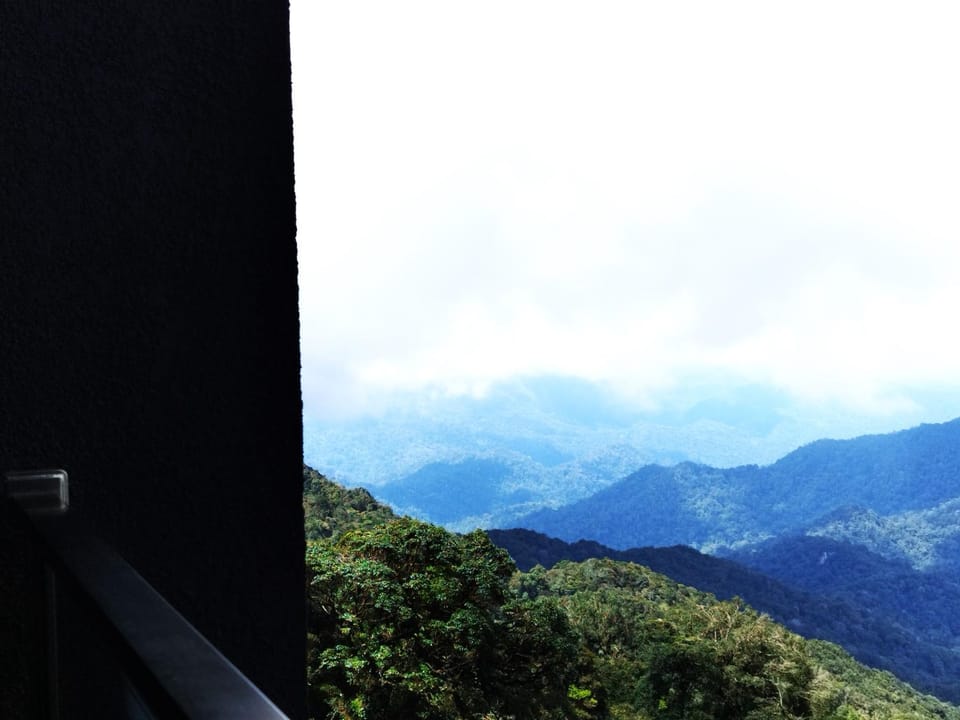 Balcony/Terrace, Mountain view