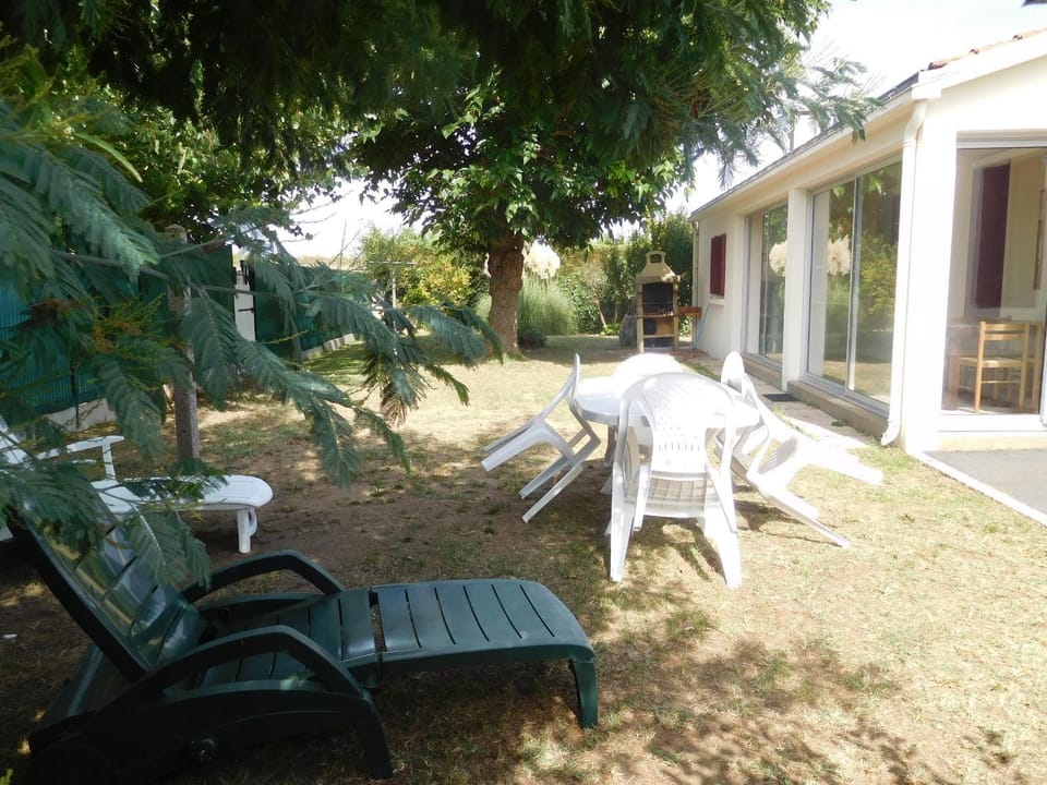 Maison spacieuse 6 pers. près plage avec jardin - FR-1-476-204 House in La Faute-sur-Mer
