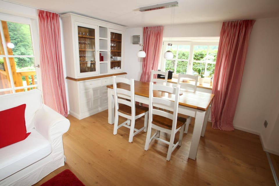 Landhaus Constantin Luxus-Appartments Apartment in Berchtesgaden