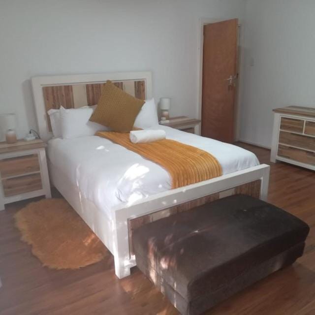 5 on Crossways Guesthouse Bed and Breakfast in Eastern Cape