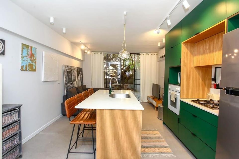 Boutique 1BR Garden TLV Apartment Apartment in Tel Aviv-Yafo
