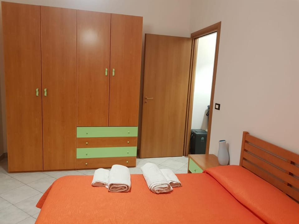 Casa Vacanza, Ristorante Borgorosso Bed and Breakfast in Calabria