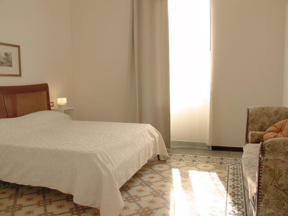 Residenza Cavour - Appartamento AGAVE Apartment in Levanto