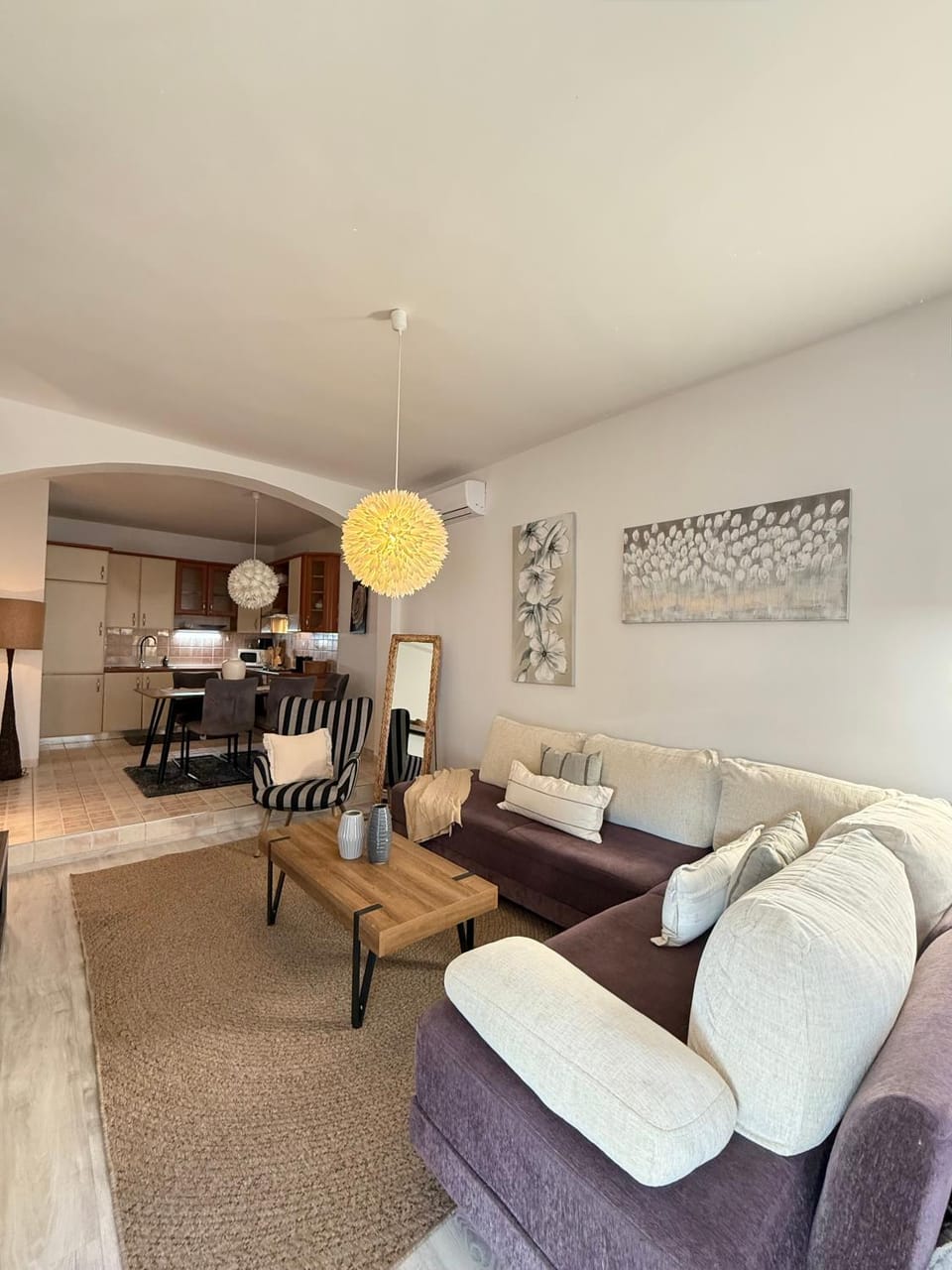 Apartman Tino with two sunny terace Apartment in Hvar