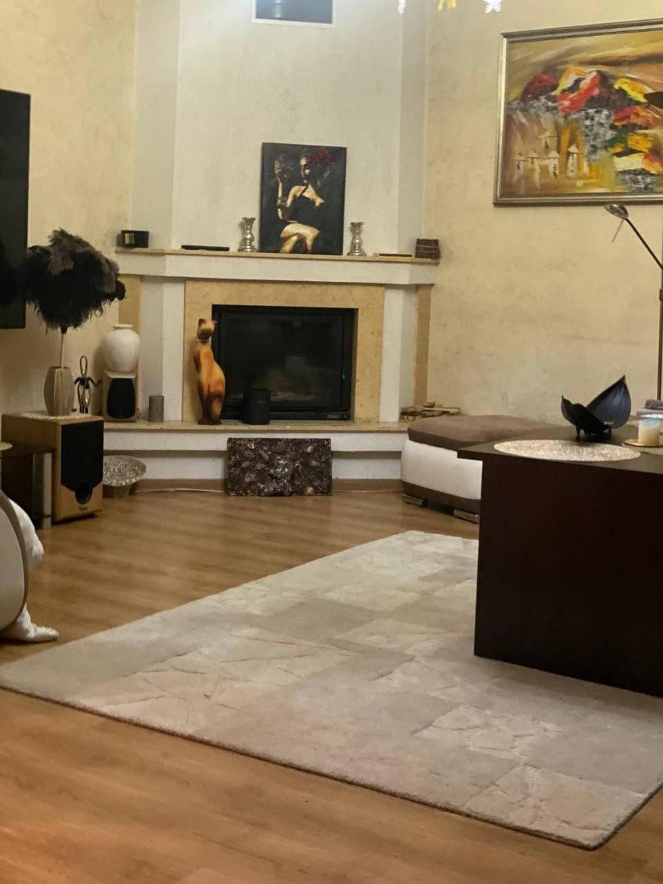 Living room, Seating area, flat iron