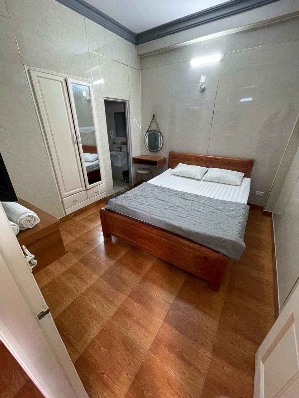 khách sạn Vạn Thành Đạt Hotel in Ho Chi Minh City