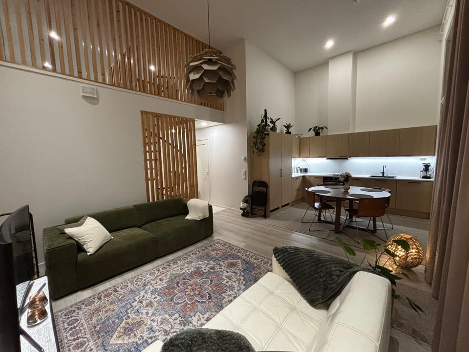 TV and multimedia, Living room, Photo of the whole room, Seating area
