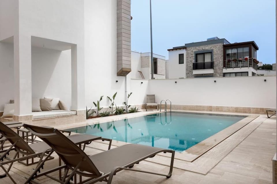 Luxury 4 Bedroom Villa with Private Pool 200m to Beach - Yeni Dunya Bodrum Villa in Muğla Province